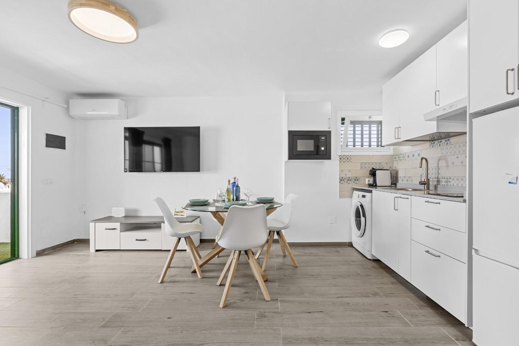 Apartamento Julia Puerto Del Carmen Πουέρτο Ντελ Κάρμεν Εξωτερικό φωτογραφία